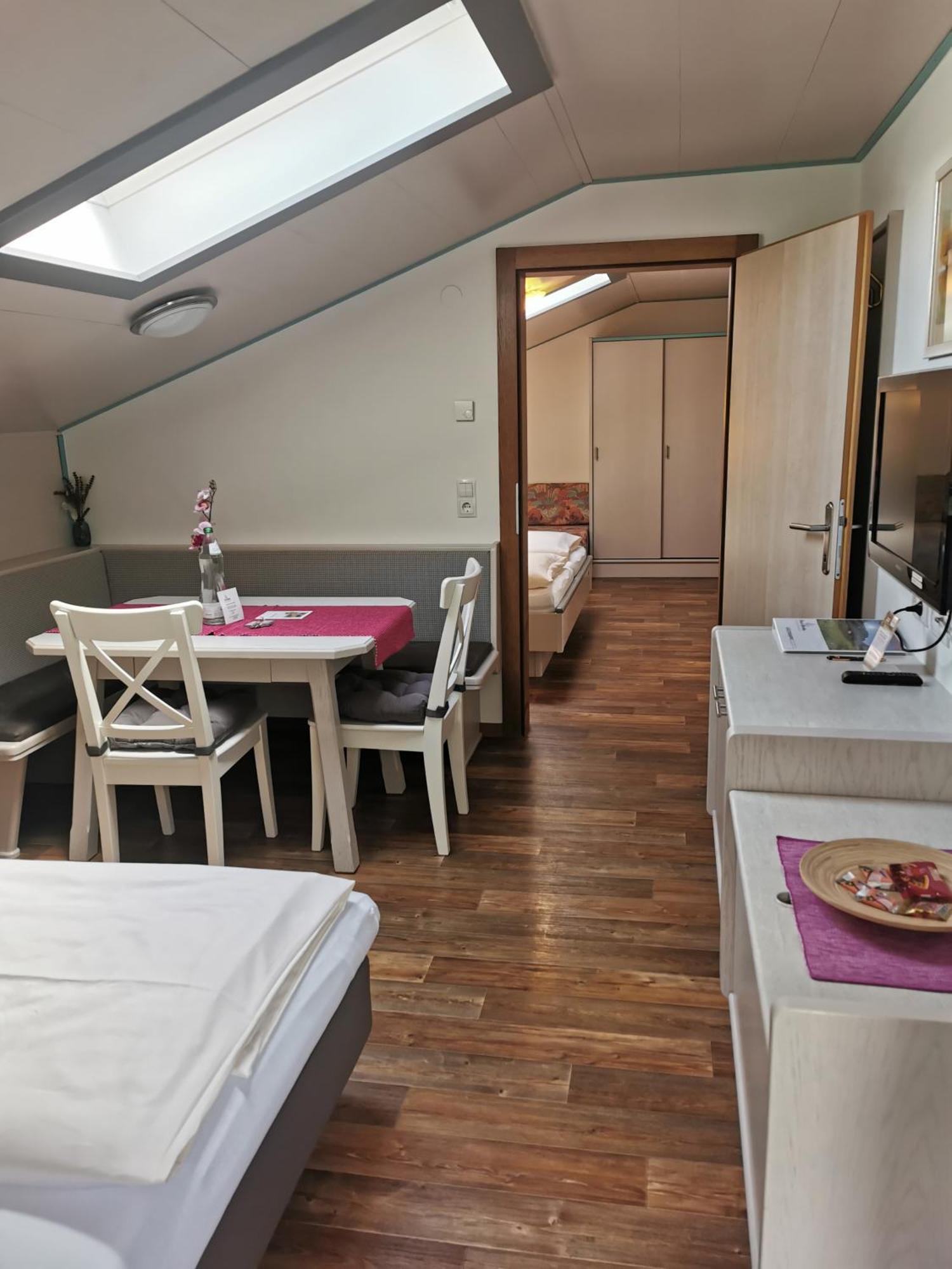Appartement Haus Monika à Oetz Extérieur photo