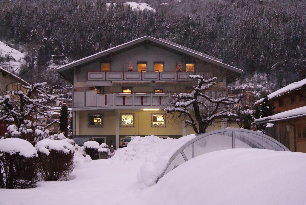Appartement Haus Monika à Oetz Extérieur photo