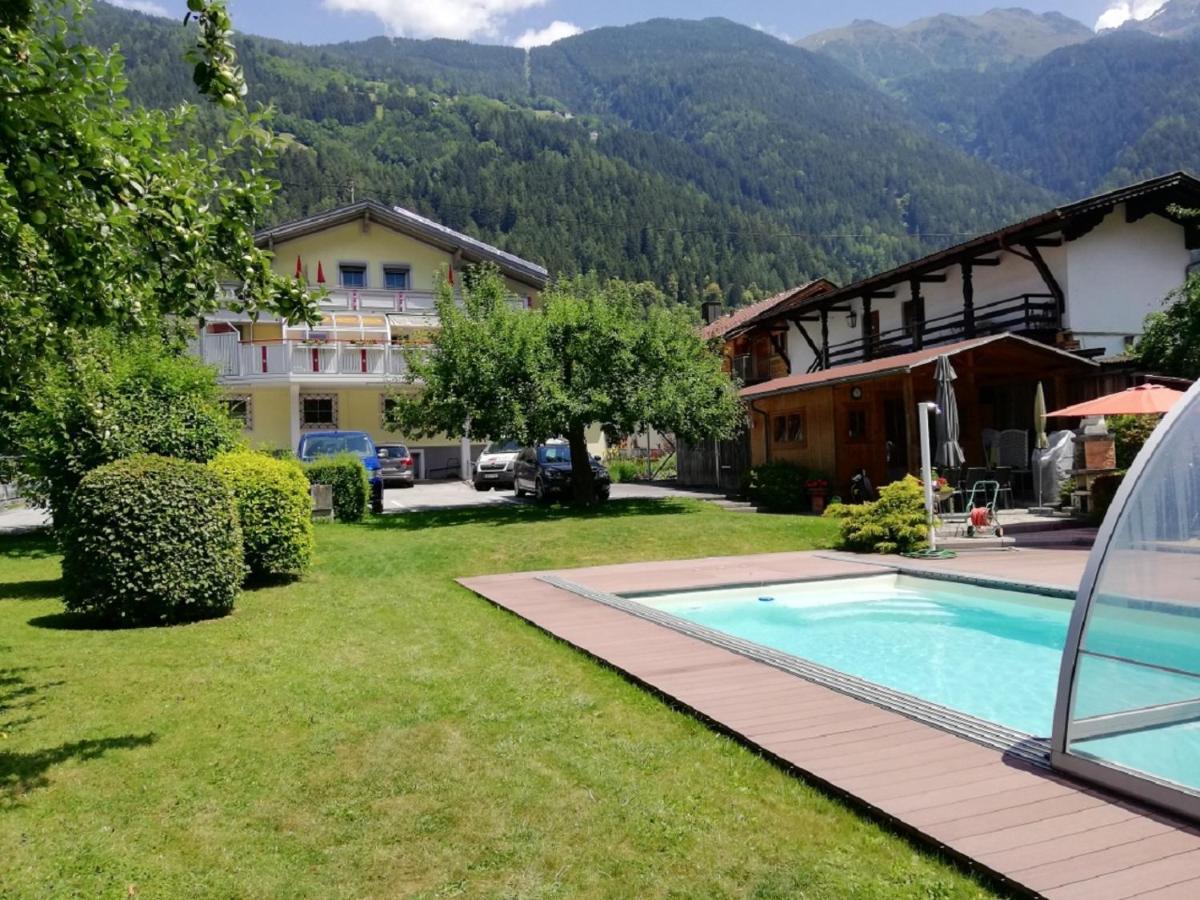 Appartement Haus Monika à Oetz Extérieur photo